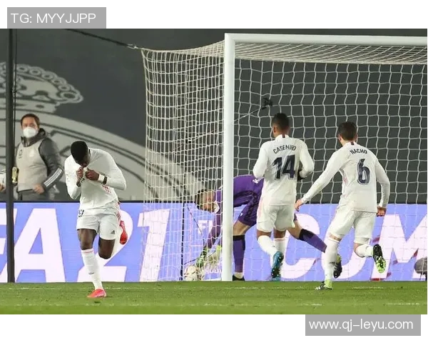 维尼修斯马德里住宅突发火灾桑拿房毁于一旦所幸无人员伤亡